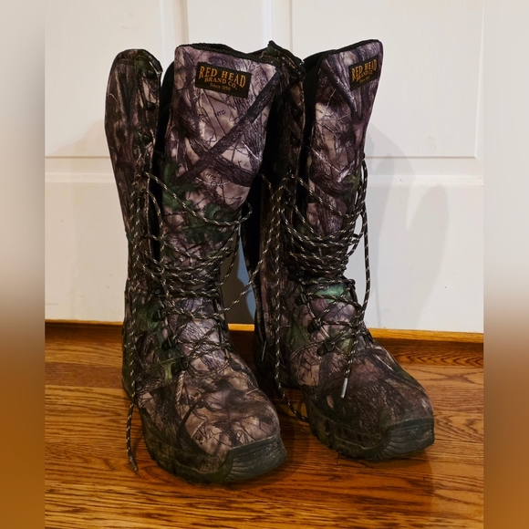 RedHead Brand Co Mens Sz 10m Camouflage Rattlesnake & water Proof Boots